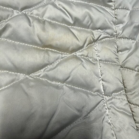 The North Face Aconcagua 550 Down Vest Women’s M Ivory EUC - Picture 8 of 15